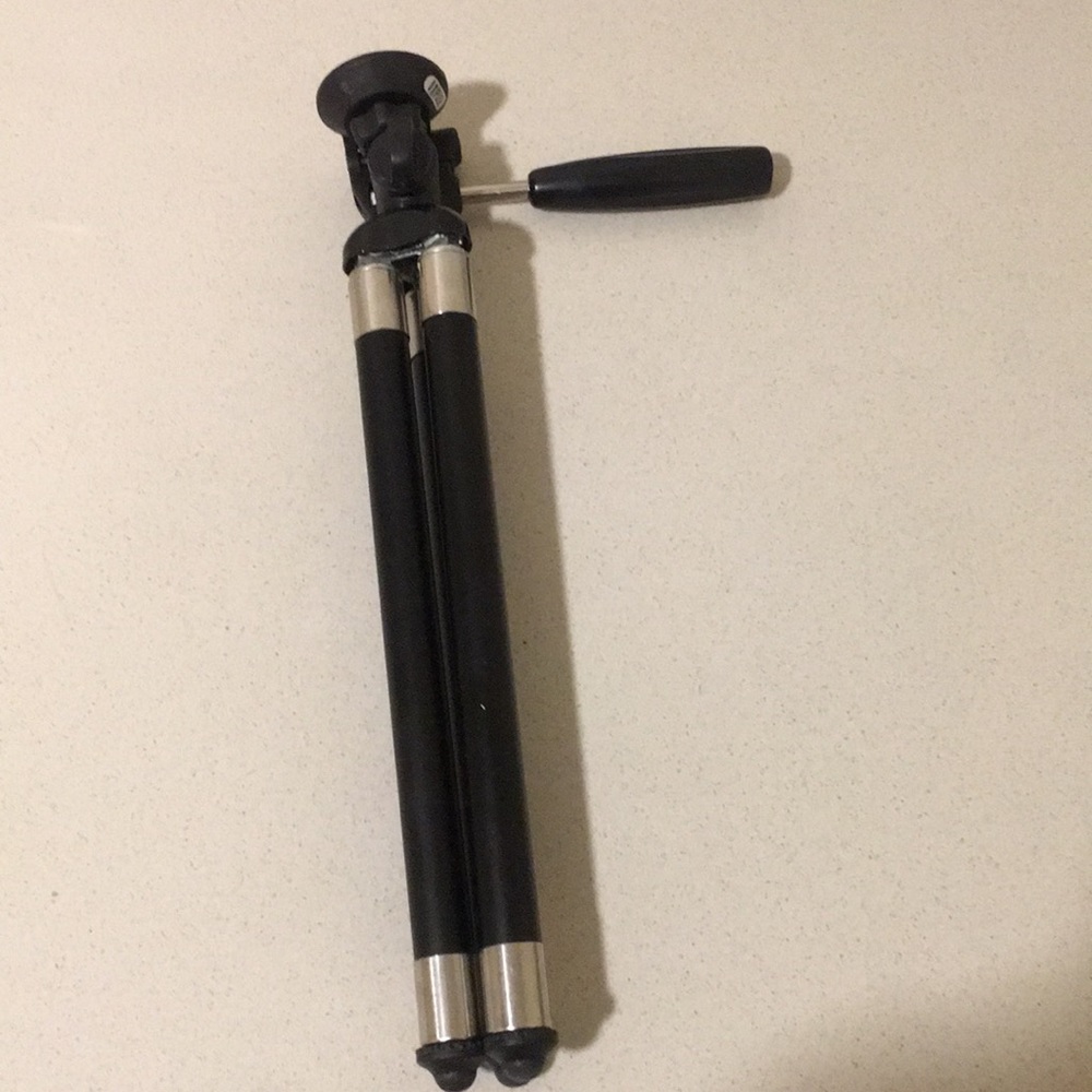 Tripod